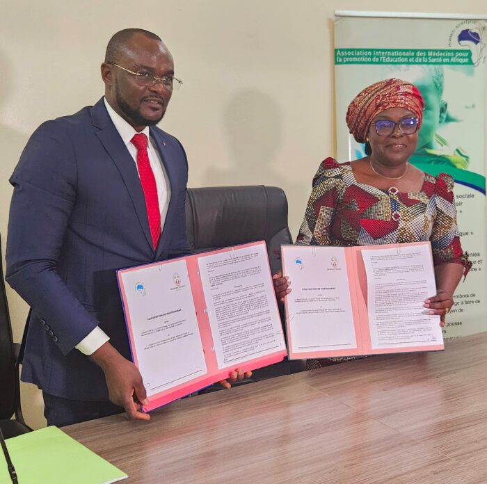 AIMES AFRIQUE et SOS DOCTEUR TV signent trois importantes conventions avec le gouvernement togolais